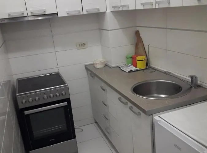 Fantastic Brand New 2 * Podgorica